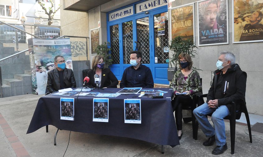 Roda de premsa de presentació del cicle, ahir al matí. D'esquerra a dreta: Salvador Matas, Camí Mendoza, Oliver Klein, Montserrat Mañé i Artur Folch