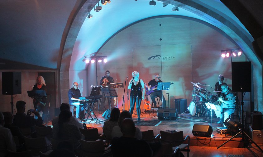L'Oncle's Band va actuar ahir al vespre a La Cripta de l'Ermita