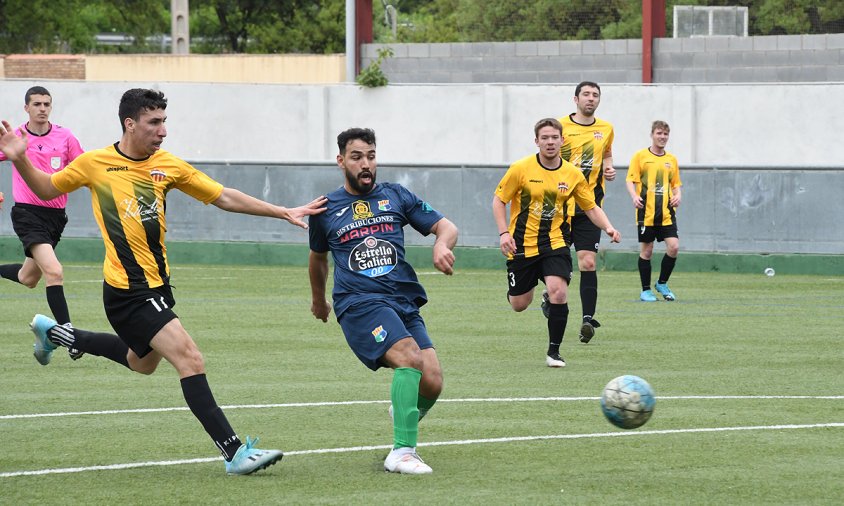 El Marina va golejar el Porrera en el partit disputat ahir al matí a l'estadi municipal
