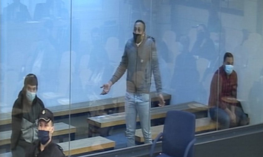 Captura de pantalla de la senyal institucional del segon principal acusat al judici del 17-A, Driss Oukabir, durant la declaració a l'Audiència Nacional, el 10 de novembre