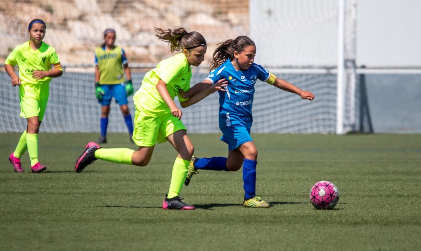 Imatge del Cambrils Unió aleví femení en el partit que va disputar contra l'Igualada