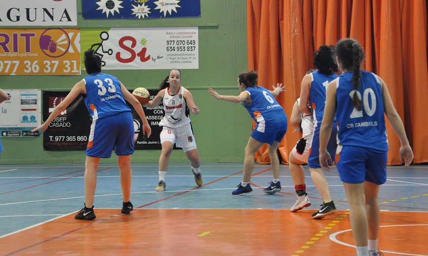 Partit de la primera volta de la lliga entre el CB Cambrils femení i el Bàsquet Teresianes, disputat el passat mes de febrer