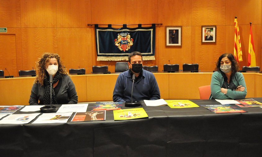 Roda de premsa de presentació de la Festa Major de la Immaculada, aquest matí. D'esquerra a dreta: Gemma Massagué, Oliver Klein i Concep Ferré