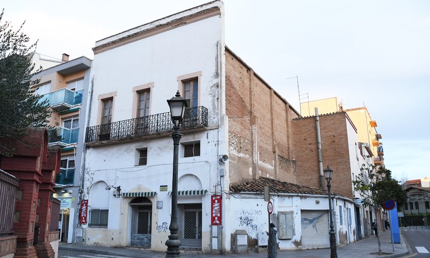 Aspecte actual de l'edifici de la Cadira