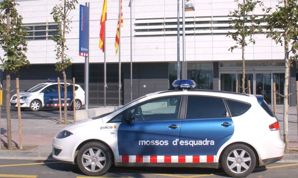 Detingut un home per dos robatoris amb força en una mateixa casa de Vilafortuny dos dies seguits