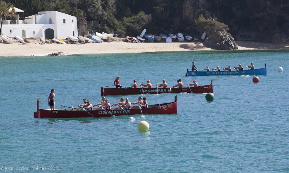 Tres tripulacions del Club Rem Cambrils disputen la quarta regata de la Lliga Catalana de Llaüt Mediterrani a Lloret de Mar