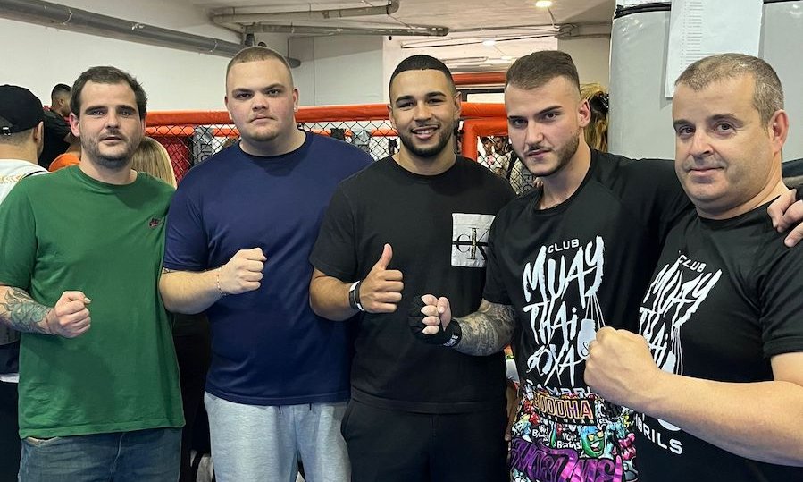 Érik Vizcarro, del Club Muay Thai i Boxa Cambrils, debut en modalitat de kickboxing